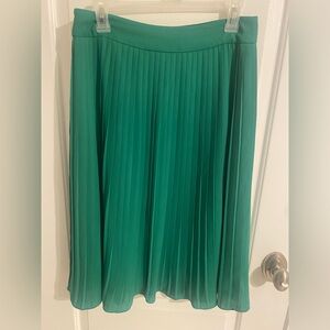 J. Crew Green Skirt Size 6